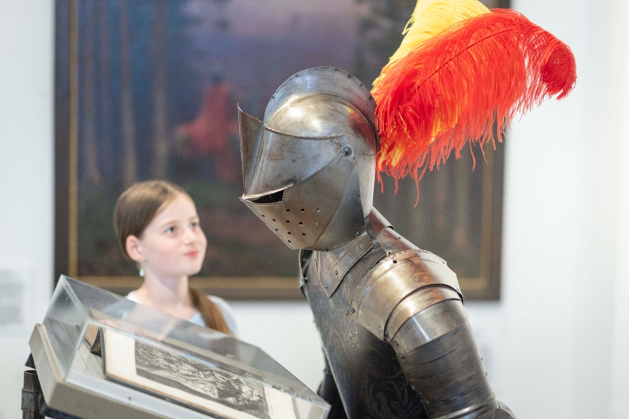 Rundgang für Familien „Leben auf der Burg“ mit Schatzsuche am Samstag, 23. Mai in der Wewelsburg. ©Kreismuseum Wewelsburg, Oliver Krato